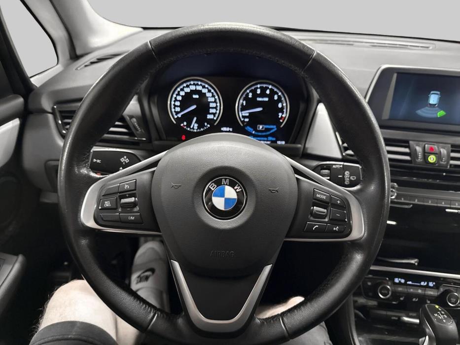 BMW 225 2020