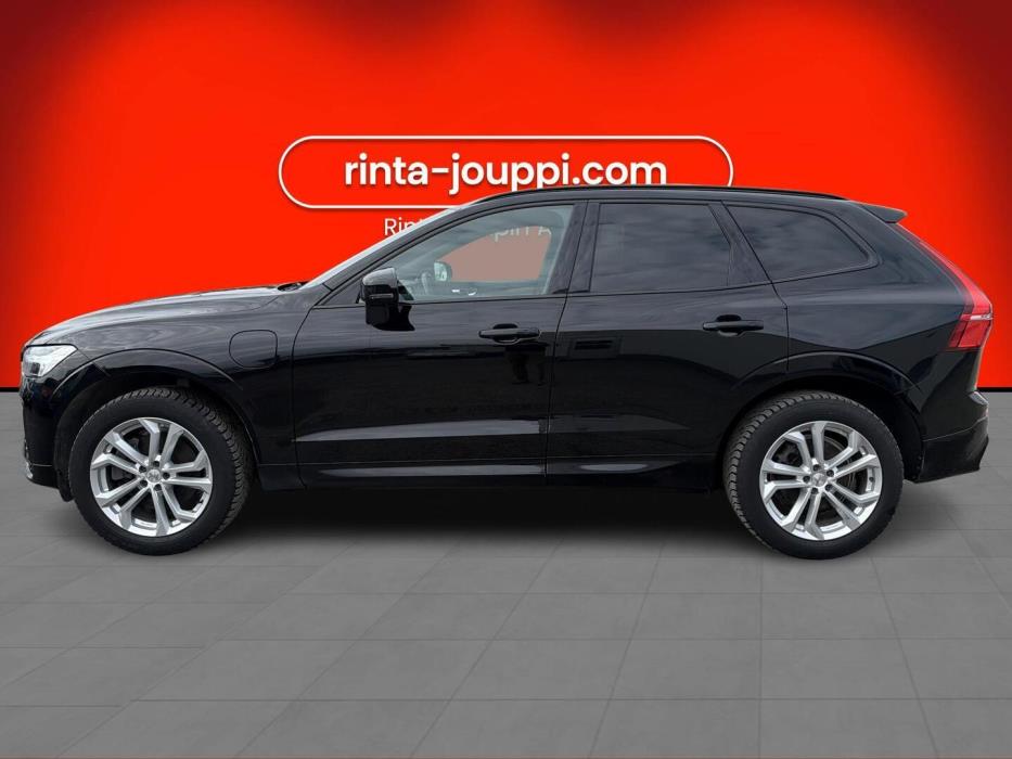 VOLVO XC60 2022