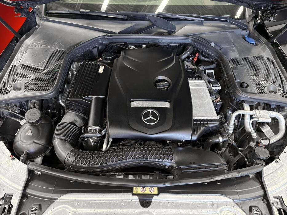 MERCEDES-BENZ C 2016
