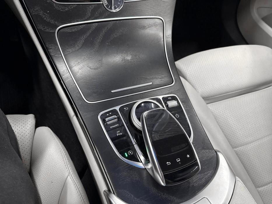 MERCEDES-BENZ C 2016