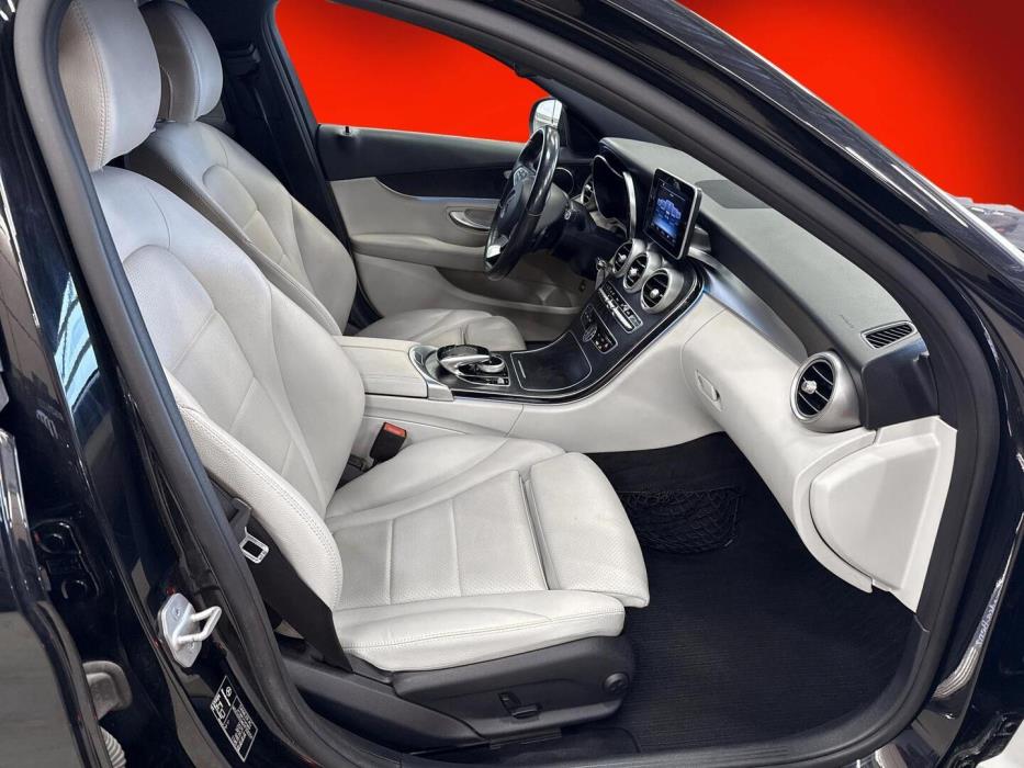 MERCEDES-BENZ C 2016