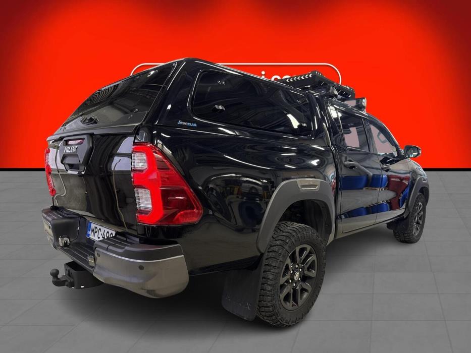 TOYOTA Hilux 2021