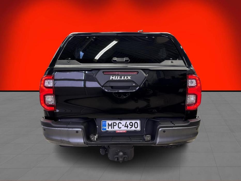 TOYOTA Hilux 2021