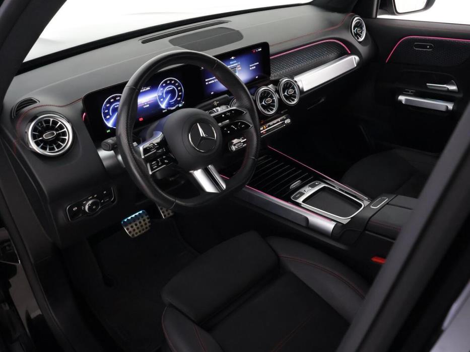 MERCEDES-BENZ EQB 2025