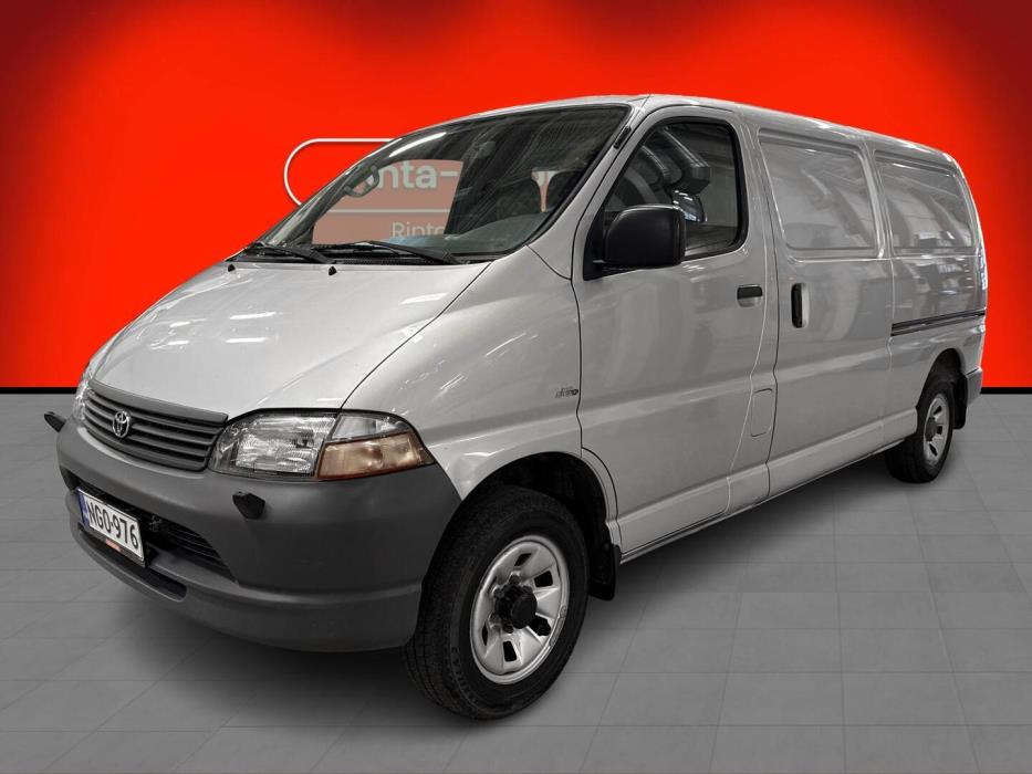 TOYOTA Hiace 2005
