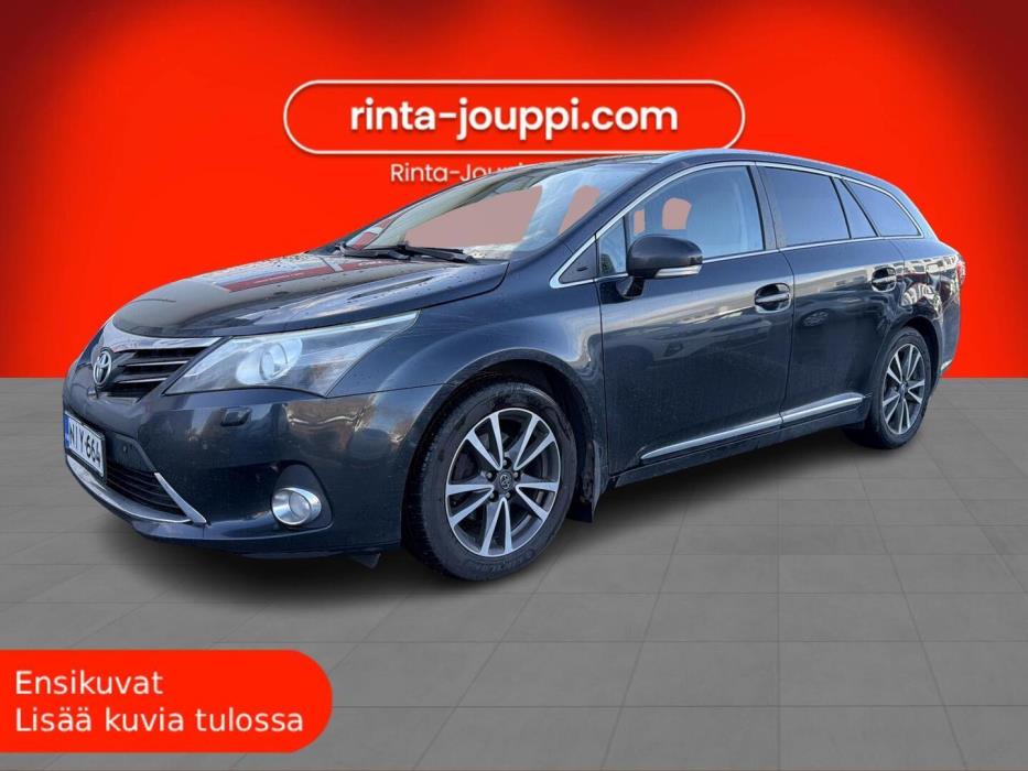 TOYOTA Avensis 2012