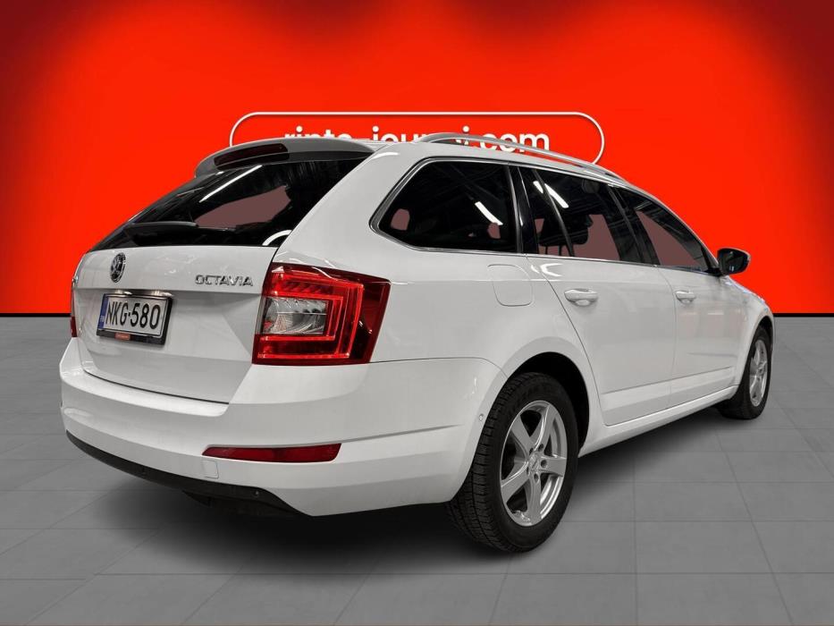 SKODA Octavia 2016