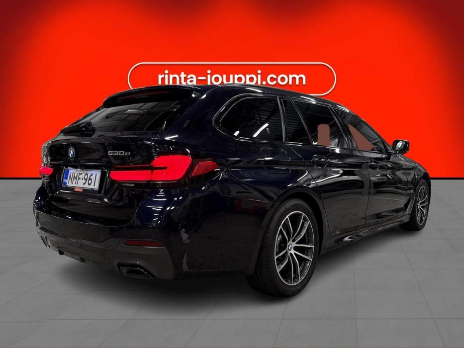 BMW 530 2021