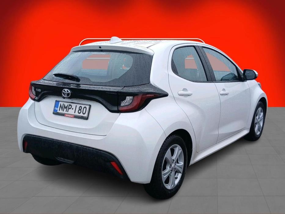 TOYOTA Yaris 2022