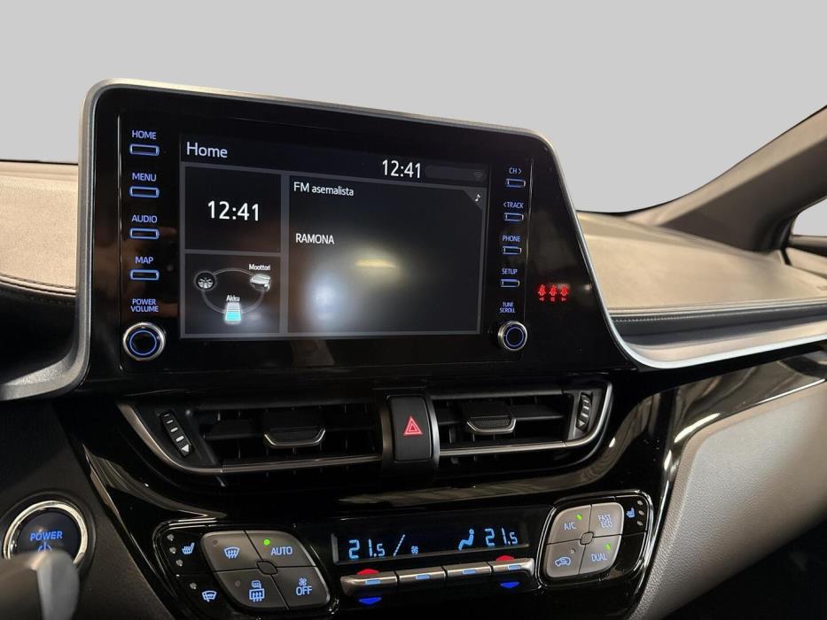 TOYOTA C-HR 2021