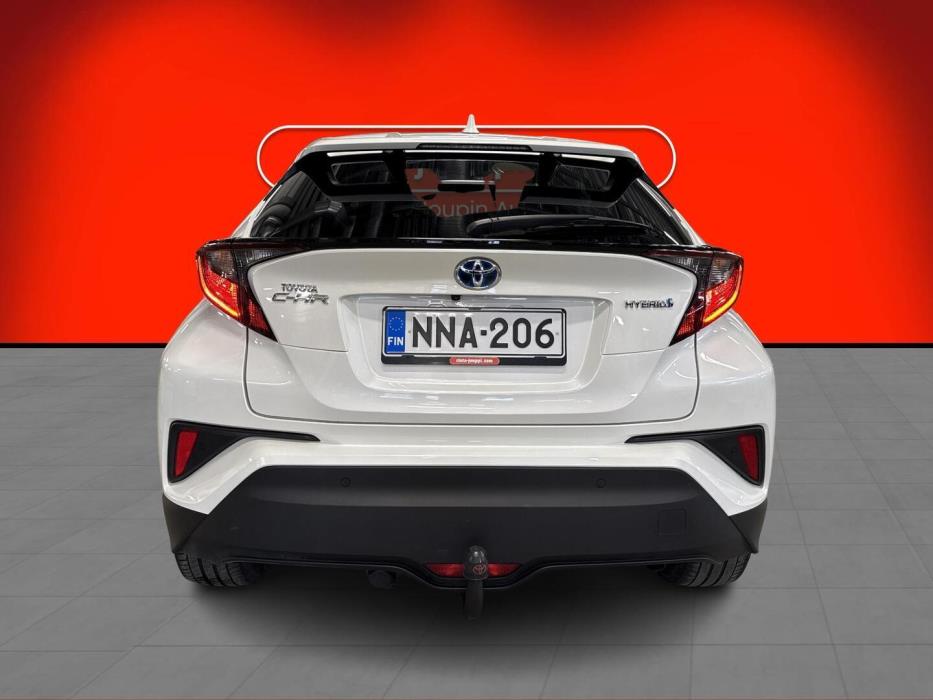 TOYOTA C-HR 2021