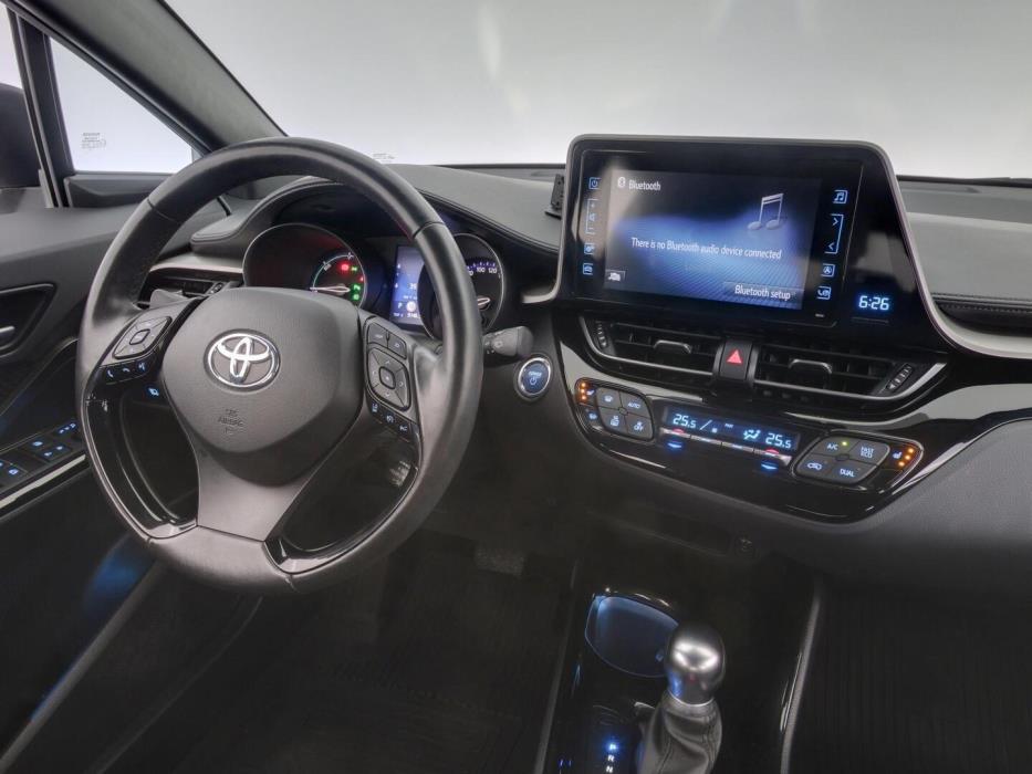 TOYOTA C-HR 2019