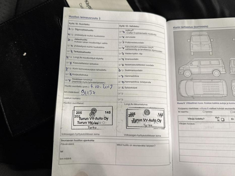 VOLKSWAGEN Caravelle 2005