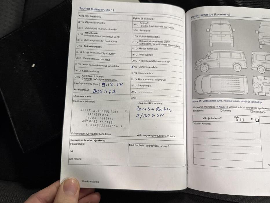 VOLKSWAGEN Caravelle 2005