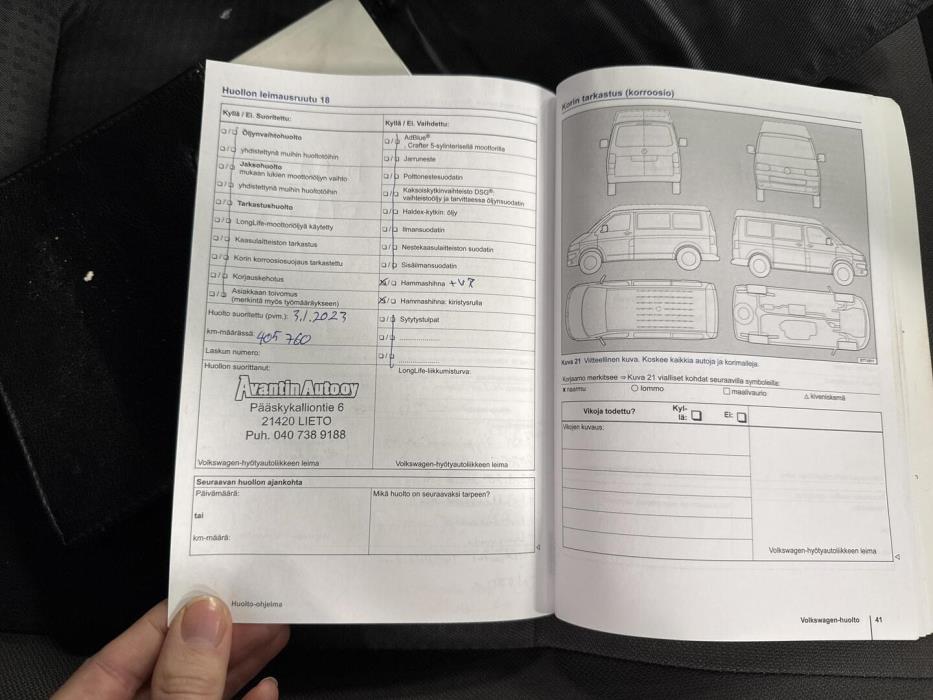 VOLKSWAGEN Caravelle 2005