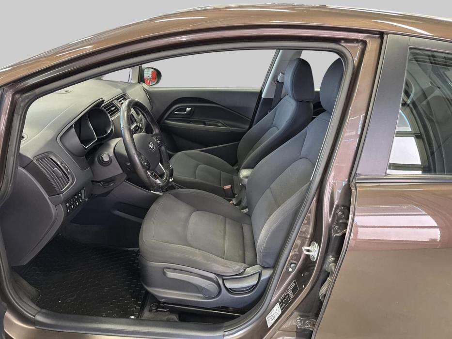 KIA Rio 2012
