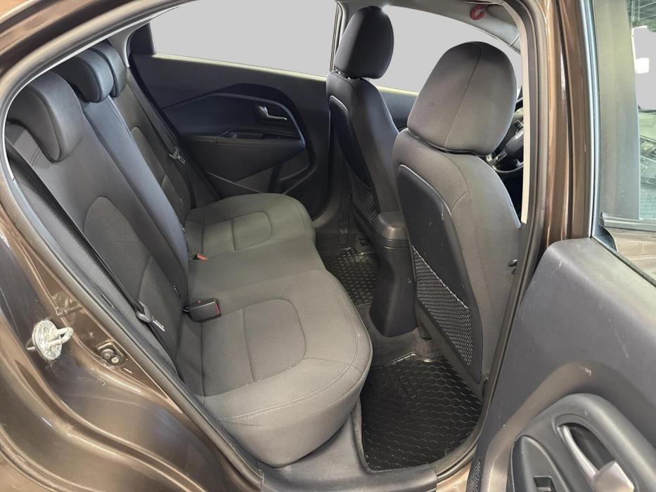 KIA Rio 2012