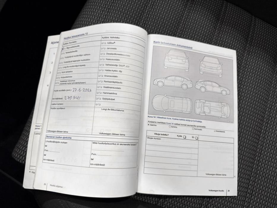 VOLKSWAGEN Passat 2014