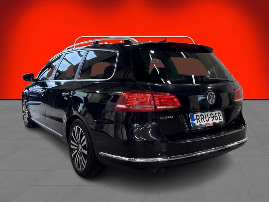 VOLKSWAGEN Passat 2014