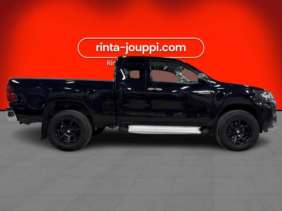 TOYOTA HILUX 2021