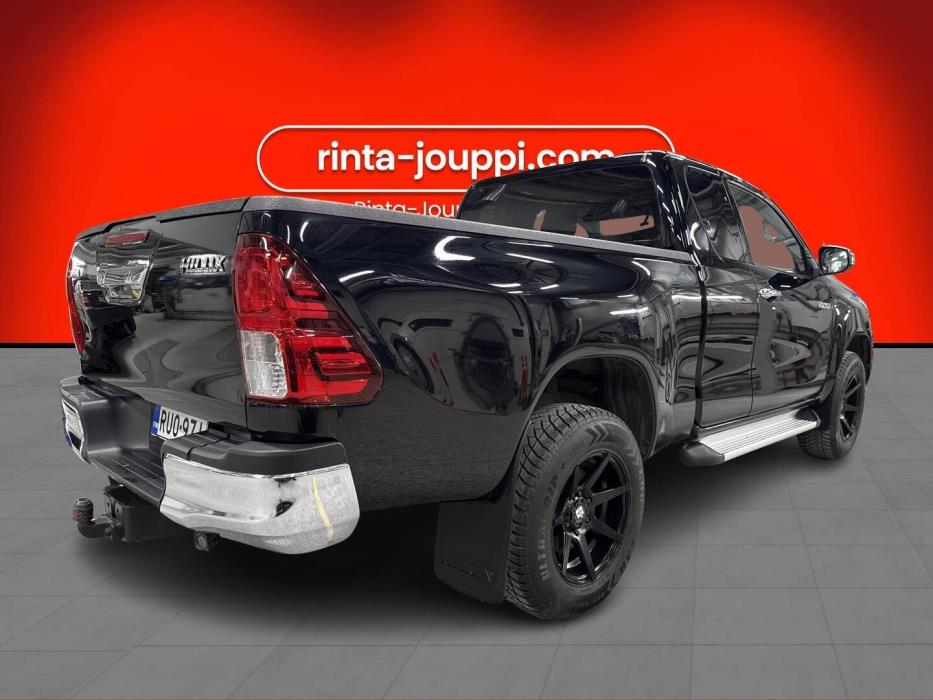 TOYOTA HILUX 2021
