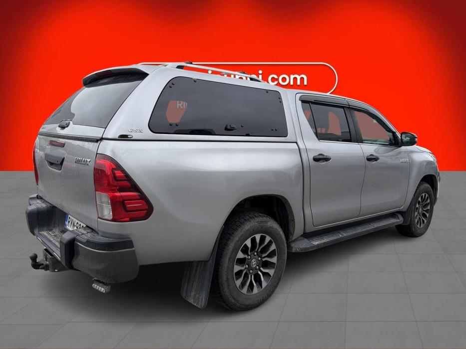TOYOTA Hilux 2019
