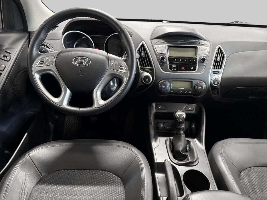 HYUNDAI ix35 2012