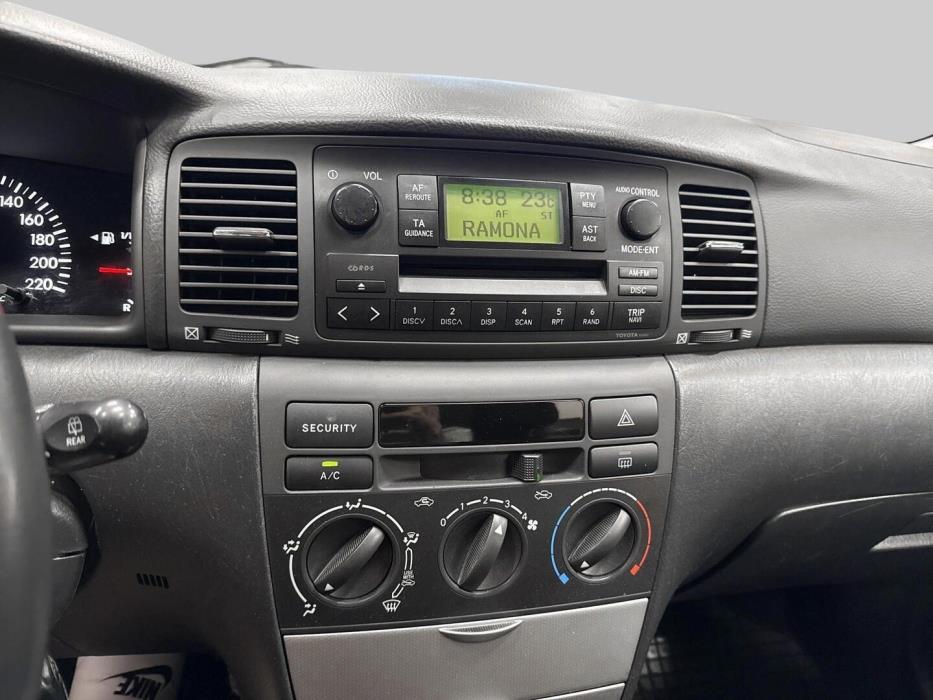TOYOTA Corolla 2002