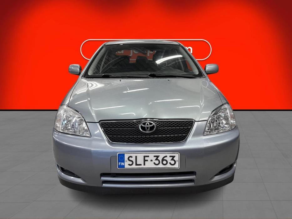 TOYOTA Corolla 2002