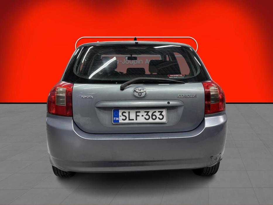 TOYOTA Corolla 2002