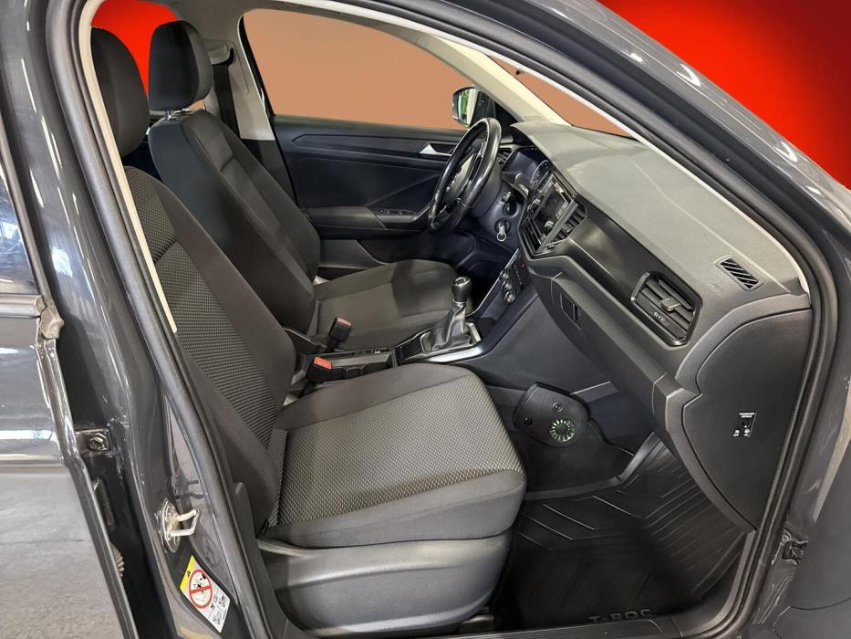 VOLKSWAGEN T-Roc 2018