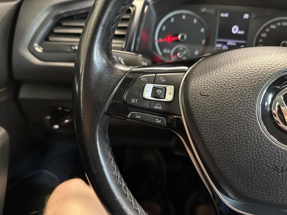 VOLKSWAGEN T-Roc 2018