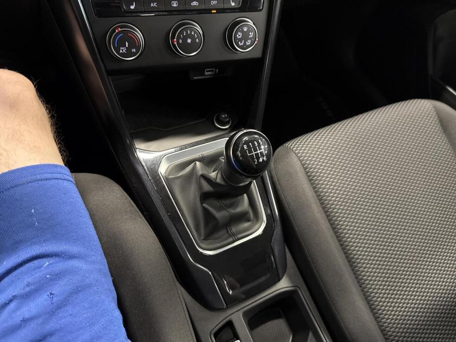 VOLKSWAGEN T-Roc 2018