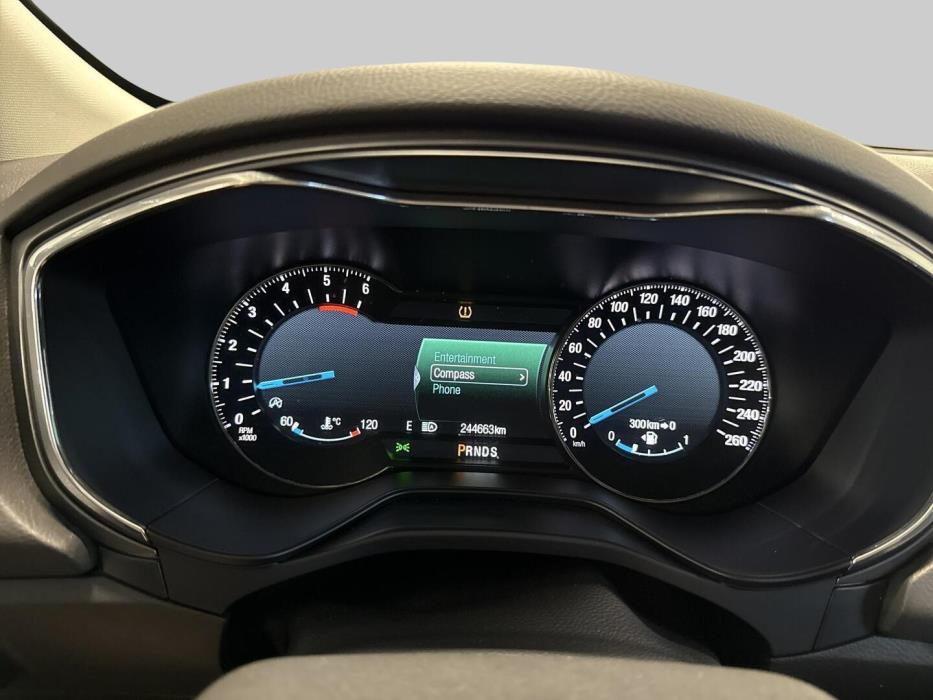 FORD Mondeo 2015