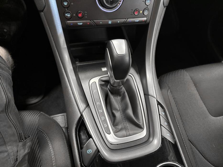 FORD Mondeo 2015