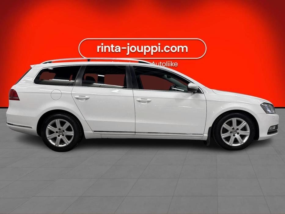 VOLKSWAGEN Passat 2012