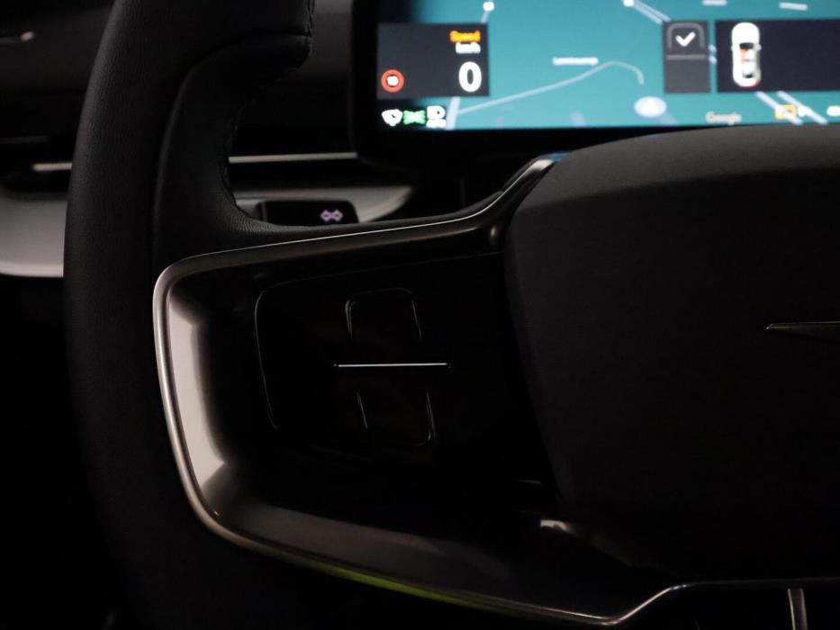 POLESTAR 3 2025