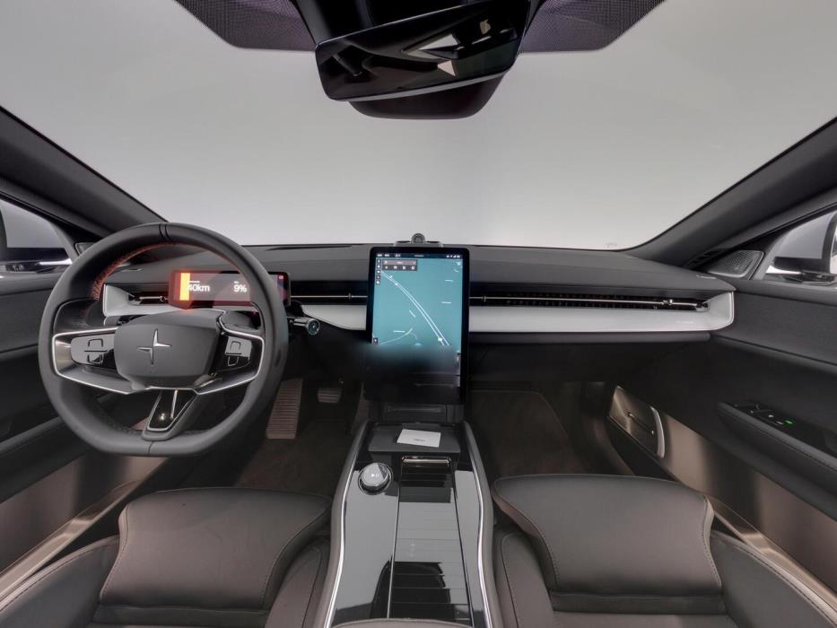 POLESTAR 3 2025