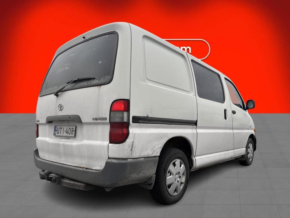 TOYOTA Hiace 2004