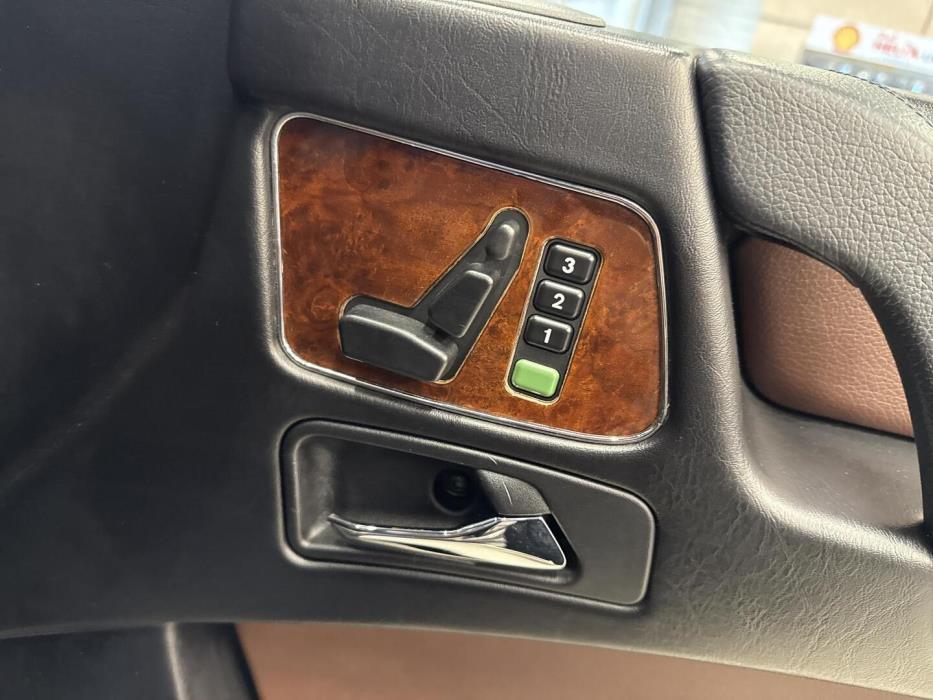 MERCEDES-BENZ G 2011