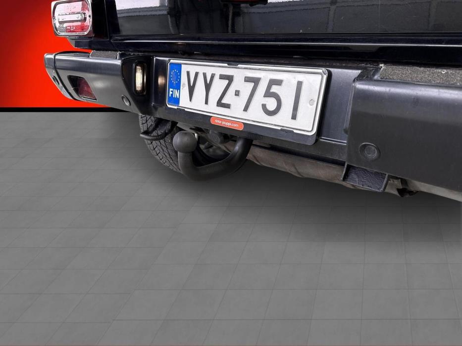 MERCEDES-BENZ G 2011