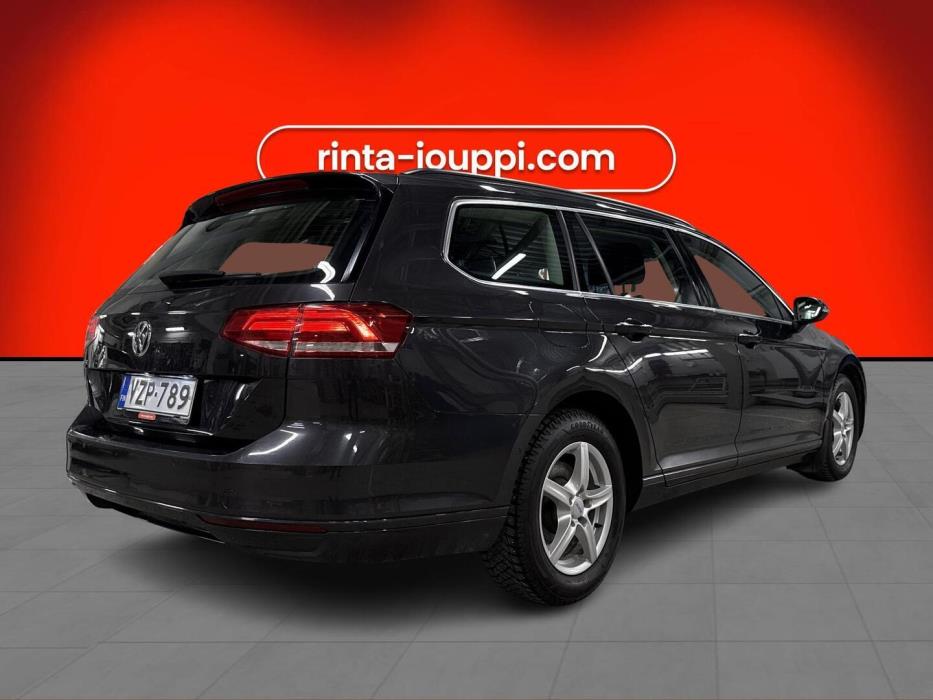 VOLKSWAGEN Passat 2017