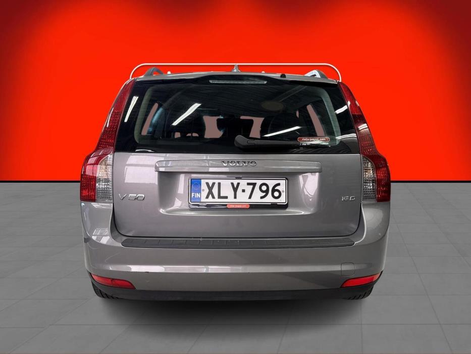 VOLVO V50 2008