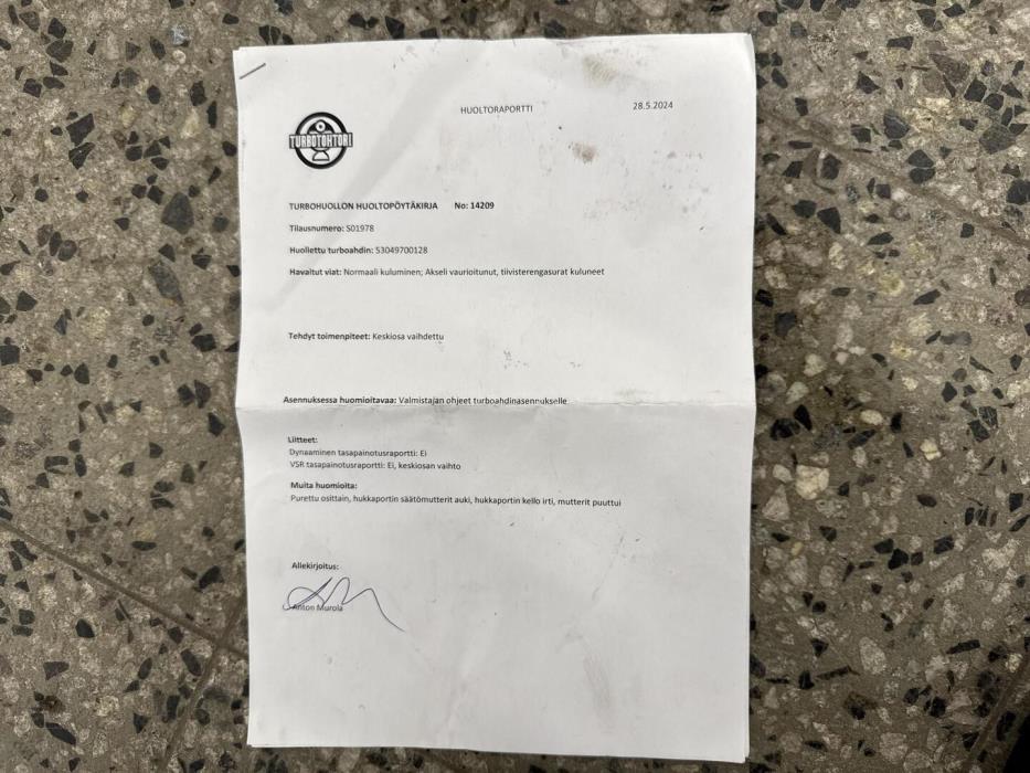 VOLKSWAGEN Amarok 2011