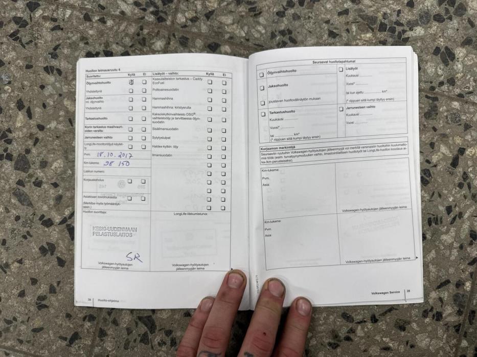 VOLKSWAGEN Amarok 2011