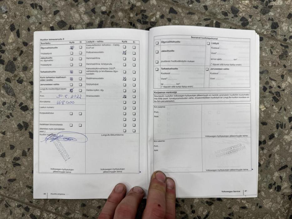 VOLKSWAGEN Amarok 2011