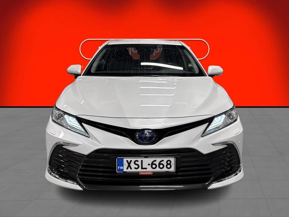 TOYOTA CAMRY 2024