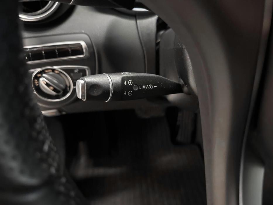 MERCEDES-BENZ C 2015