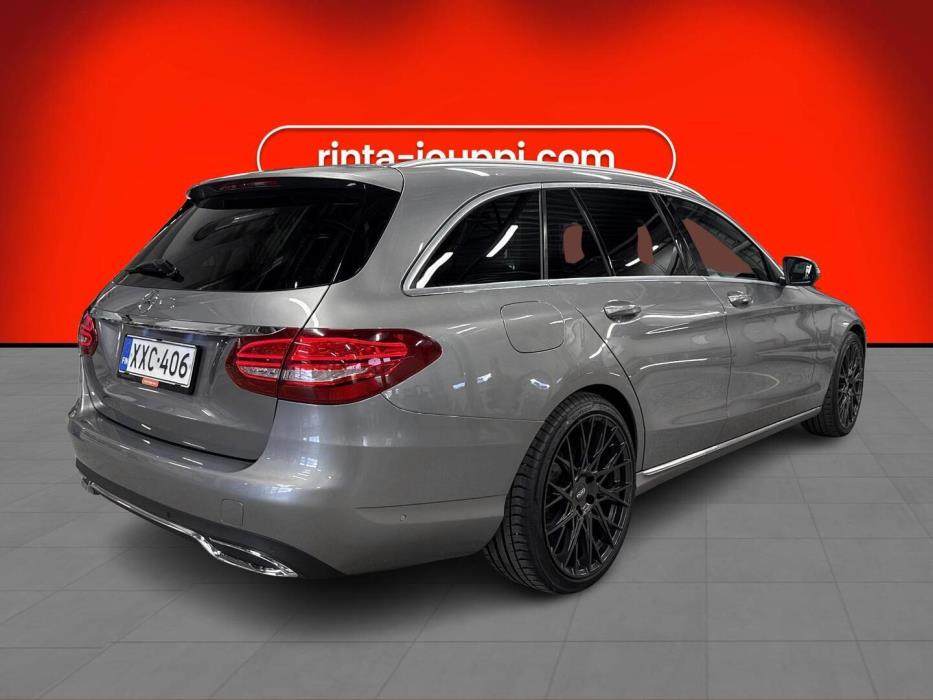 MERCEDES-BENZ C 2015