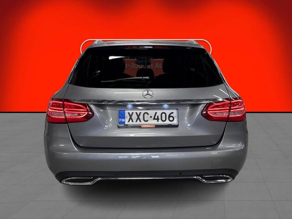 MERCEDES-BENZ C 2015
